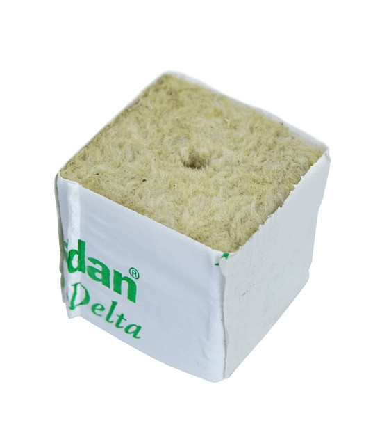 Grodan Pflanzwürfel 4x4x4 cm mit kleinem Loch - Pflanzmedium