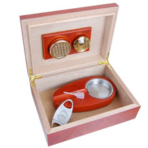 Humidor-Set abgerundet