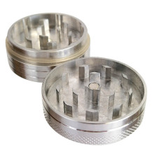 Crusher Grinder Sensi Seeds woman