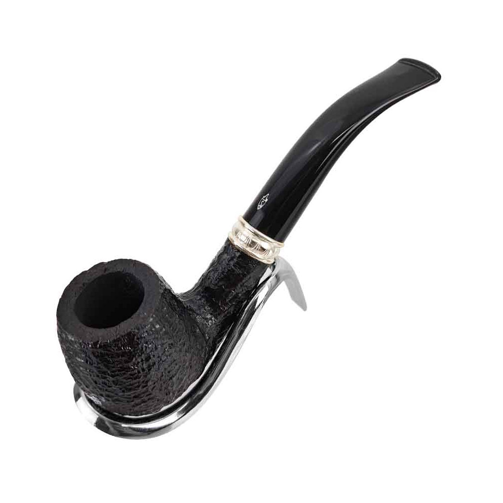 Savinelli Trevi Rusticated 9-mm-Tabakpfeife, aufbewahrt in einem verchromten Pfeifenständer