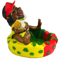 Rastafari-Zigarettenaschenbecher mit Joints