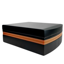 Humidor-Set, schwarz/braunes Leder, 25