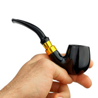 Sypuera Lux 11418 Pfeife in der Hand