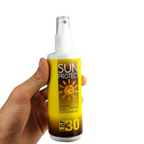 Dreambox Sun Protect in der Hand