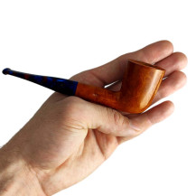 SAVINELLI FANTASIA SMOOTH NATURAL 9MM 409 Pfeife in der Hand