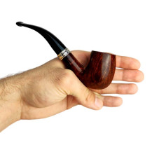 SAVINELLI TREVI SMOOTH 9MM 606 Pfeife in der Hand