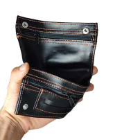 Tabaketui „Schwarz“ – in der Hand