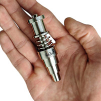 Bong Oil Titan Puff 14.10.19 - in der Hand