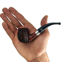 Rattray's Bruyère-Tabakpfeife – Schnäppchen! 8 rote und schwarze Pfeifen in der „klassischen“ Form – liegen gut in der Hand.