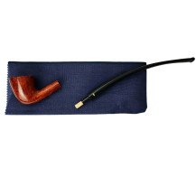 Bruyère-Tabakpfeife SAVINELLI – Churchwarden Liscia 921, braun, in der Form „Churchwarden“ – auf einem Beutel ausgelegt