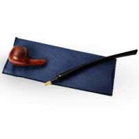Bruyère-Tabakpfeife SAVINELLI - Churchwarden Liscia 313, braun, in der Form „Churchwarden“ - auseinandergefaltet auf einem Beute