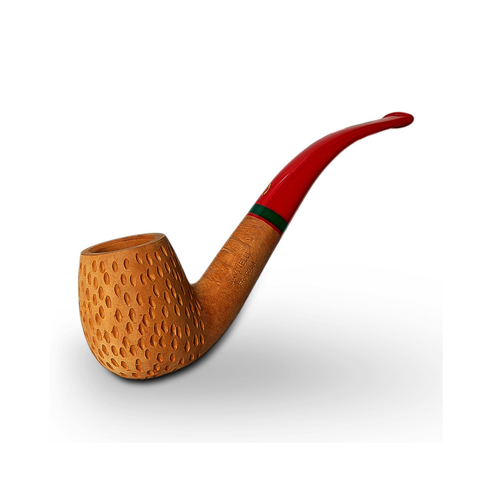 Tabakpfeife aus Dornbusch SAVINELLI - Fragola Rusticata Naturale in hellbrauner Farbe und „Bent Billiard“-Form
