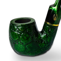Bruyère-Tabakpfeife SAVINELLI – Alligator-farbenes 614V-Holz, grüne Farbe und „Bent Billiard“-Form – Kopf