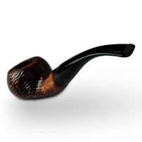 Bruyère-Tabakpfeife BPK 67-914, braun-schwarze Farbe, gebogene Pfeifenkopfform – Ansicht des Mundstücks