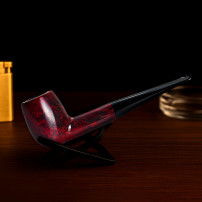 Sypuera Briar 12739 Pfeife – Foto auf dem Tisch mit Feuerzeug und Aschenbecher