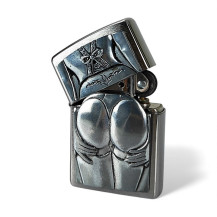 Zippo Stocking Girl Feuerzeug - halb geöffnet