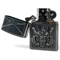 Zippo Samurai Feuerzeug - Offen