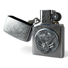 Zippo Motor Emblem Feuerzeug - Offen