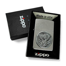 Zippo Motor Emblem Feuerzeug - in Originalverpackung