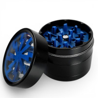 Thor blauer Grinder – oberer Teil des Grinders platziert