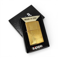 ZIPPO Feuerzeug mit Muster, Gold – in Originalverpackung